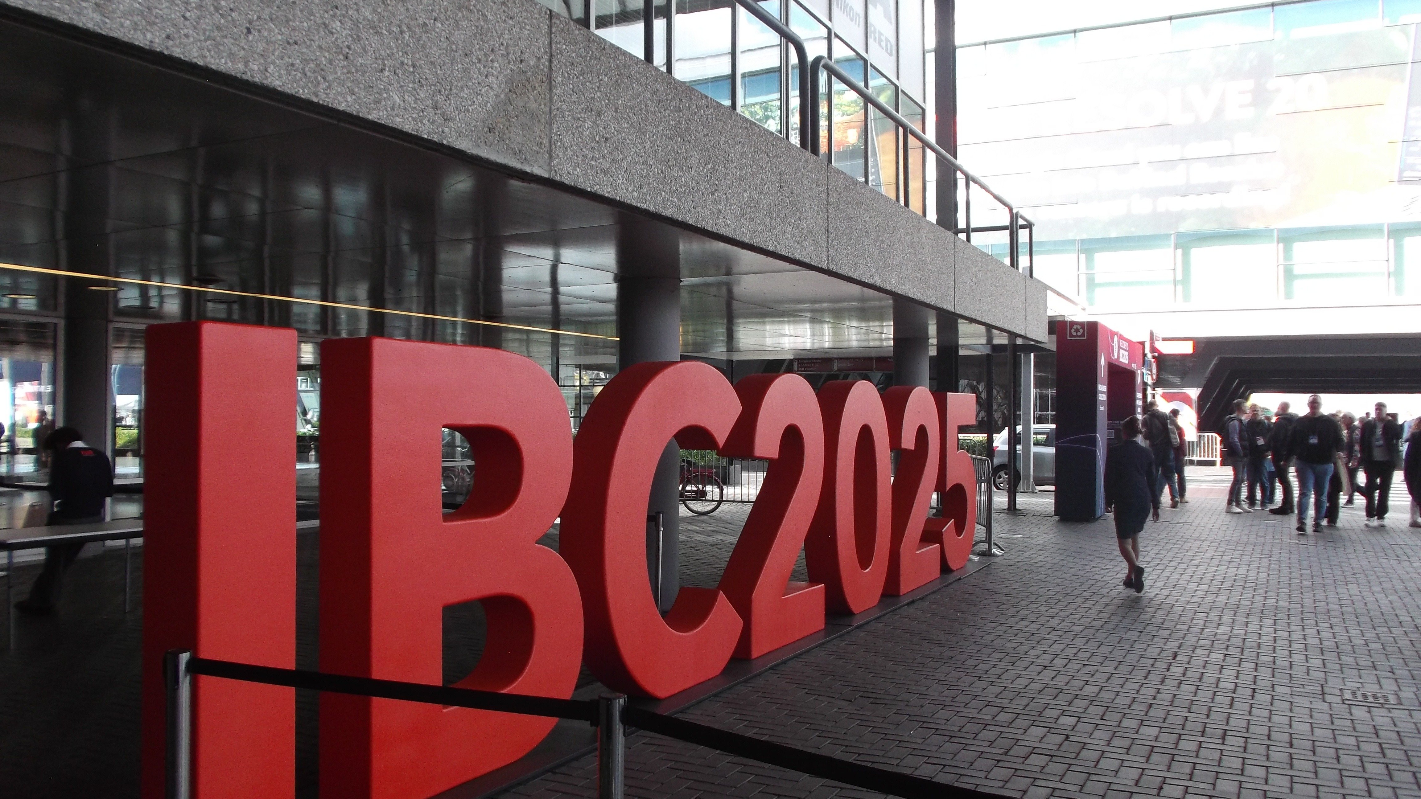 「AIに、クラウドに...川の向こう側では」 IBC2025私的見学記