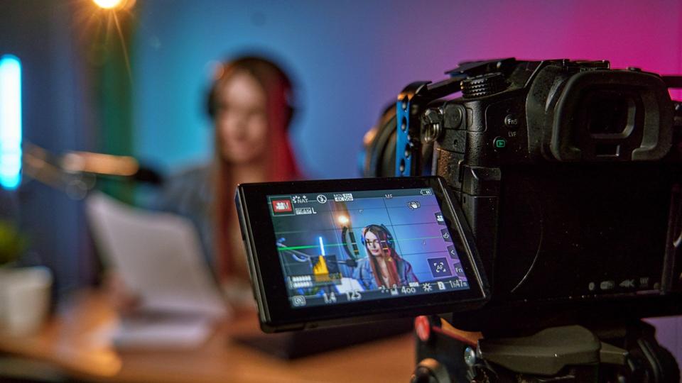 米国でビデオポッドキャストが盛んに　YouTubeに続いてNetflixが本格参入